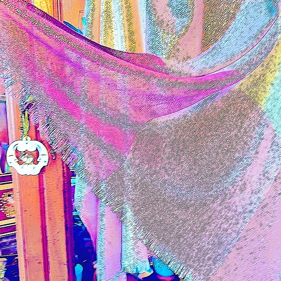 🎀NEWGorgeous PastelsShimmering MetallicPink& CreamLarge ShawlDelicateShortFringe